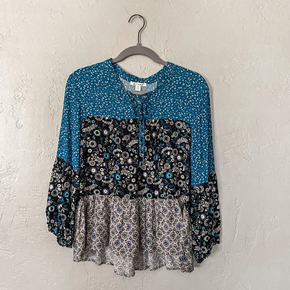 Miami - size M boho long sleeve blouse